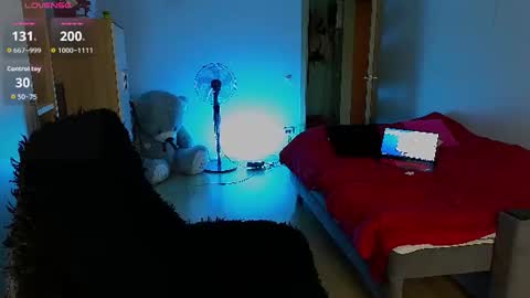 Snapshot of milanafox_ chatting on 20, 6, 2026 Lana online show from 20, 6, 2026