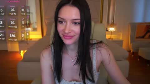 Snapshot of milanamusee chatting on 17, 5, 2026 Milana online show from 17, 5, 2026