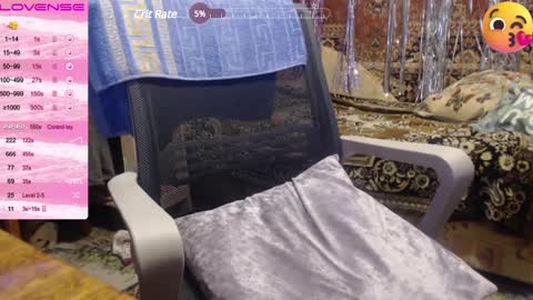 Snapshot of milanasvethoney chatting on 22, 1, 2025 Luna-- link in bio online show from 22, 1, 2025