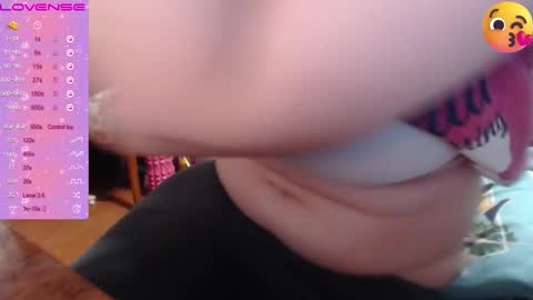 Snapshot of milanasvethoney chatting on 9, 10, 2025 Luna-- link in bio online show from 9, 10, 2025