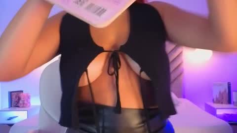 Snapshot of milancorleone chatting on 18, 4, 2026 Milan Corleone online show from 18, 4, 2026