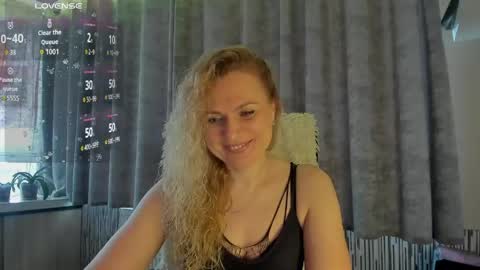 Snapshot of milanna_x chatting on 18, 5, 2026 milanna_x online show from 18, 5, 2026