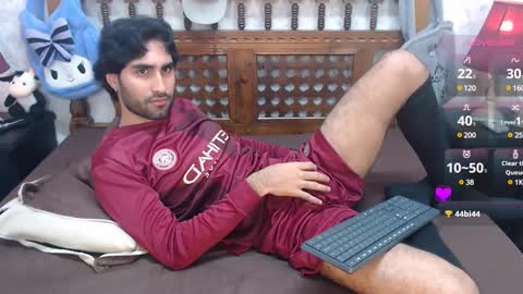 Snapshot of milanzaire chatting on 12, 3, 2025 milanzaire online show from 12, 3, 2025