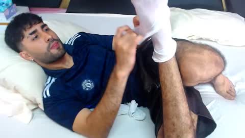 Snapshot of milanzaire chatting on 4, 10, 2025 milanzaire online show from 4, 10, 2025