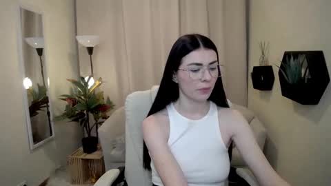 milasecretsss online show from 18, 1, 2026