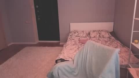 Mila online show from 16, 2, 2026