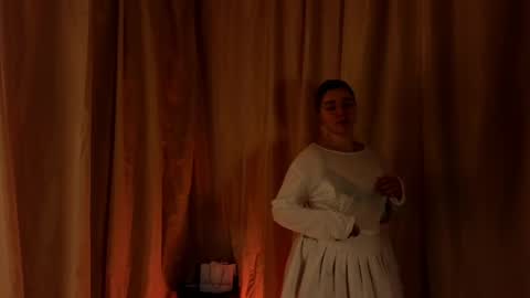 Mila online show from 2, 5, 2026