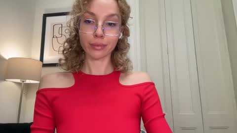 Snapshot of milayah chatting on 24, 11, 2025 Mila online show from 24, 11, 2025