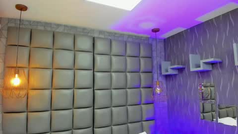 Snapshot of mile_u chatting on 28, 1, 2025 Milena online show from 28, 1, 2025