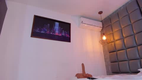 Snapshot of mile_u chatting on 12, 3, 2025 Milena online show from 12, 3, 2025