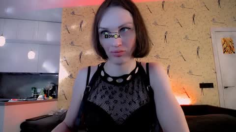 Milena Hardy online show from 8, 12, 2024