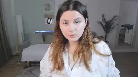 milenafiery online show from 21, 6, 2026