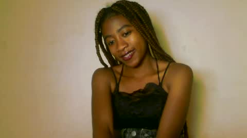Snapshot of milennah chatting on 4, 6, 2026 milennah online show from 4, 6, 2026