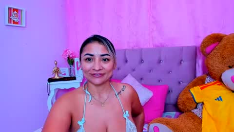 Snapshot of milf_bigass_ chatting on 23, 6, 2026 Antonella online show from 23, 6, 2026