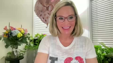 MIlf Goddess online show from 4, 7, 2026
