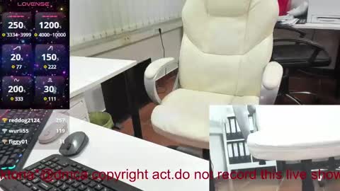 Snapshot of milf_viktoria chatting on 16, 12, 2024 Viktoria online show from 16, 12, 2024