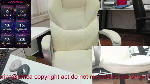 Snapshot of milf_viktoria chatting on 29, 1, 2025 Viktoria online show from 29, 1, 2025