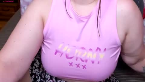 Snapshot of milfdeaa chatting on 21, 2, 2026 Dea online show from 21, 2, 2026