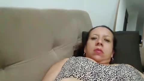 milfevha online show from 8, 9, 2025