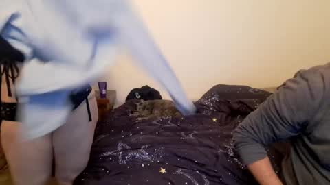 Jessica and Roger online show from 6, 1, 2025