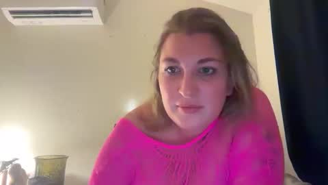 milfsammyyy online show from 10, 3, 2026