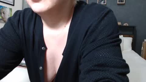 Snapshot of milfyanddaddy chatting on 12, 2, 2025 milfyanddaddy online show from 12, 2, 2025