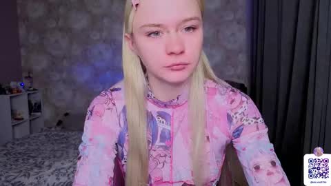 Snapshot of miliameow chatting on 18, 5, 2026 Milia online show from 18, 5, 2026