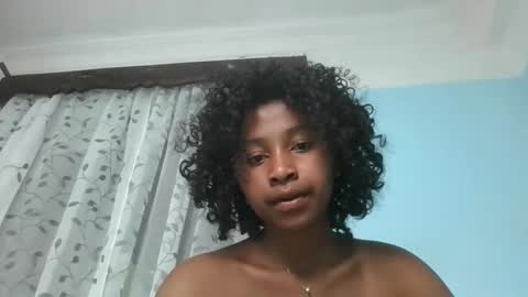 Snapshot of milinasy chatting on 28, 5, 2026 milinasy online show from 28, 5, 2026