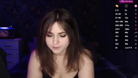 Snapshot of milk_slice chatting on 6, 2, 2025 Stella and Neo online show from 6, 2, 2025