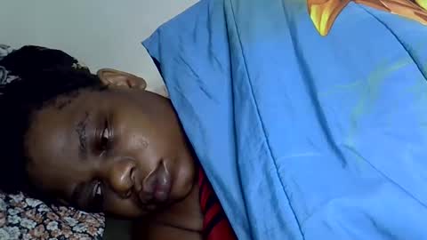 Snapshot of milk_titz chatting on 28, 1, 2025 kinwity online show from 28, 1, 2025