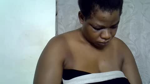 Snapshot of milk_titz chatting on 1, 2, 2025 kinwity online show from 1, 2, 2025