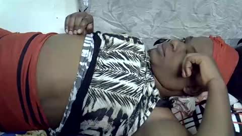 Snapshot of milk_titz chatting on 8, 2, 2025 kinwity online show from 8, 2, 2025