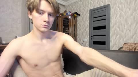 Isaac online show from 15, 3, 2026