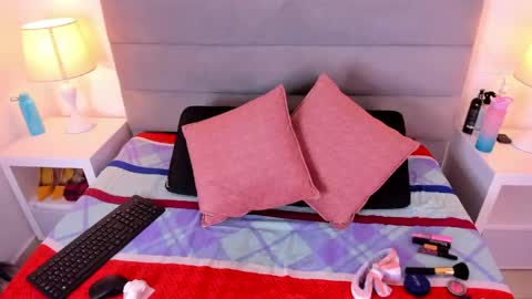 milky__boobs699 online show from 16, 4, 2026