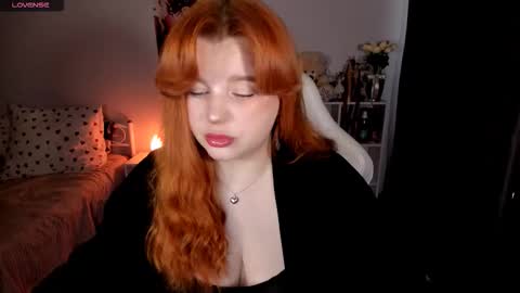 Lisa online show from 28, 11, 2025