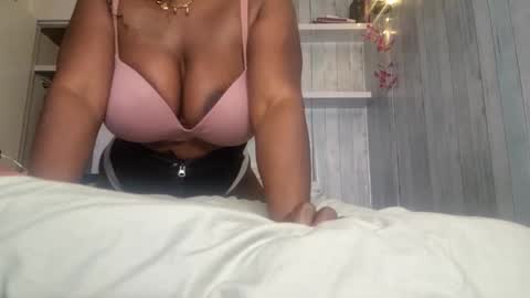 Goddess Blackbeauty online show from 21, 11, 2025