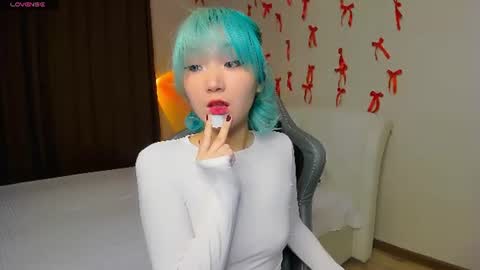 Snapshot of milla_waves chatting on 14, 6, 2026 Milla or just Mi online show from 14, 6, 2026