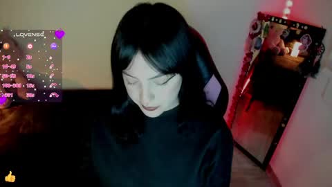 Snapshot of millandiux chatting on 8, 5, 2026 millandiux online show from 8, 5, 2026