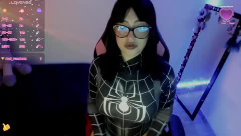 Snapshot of millandiux chatting on 6, 6, 2026 millandiux online show from 6, 6, 2026
