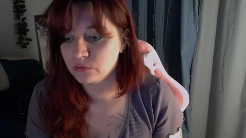 Snapshot of millapoolys chatting on 25, 10, 2025 Milla online show from 25, 10, 2025