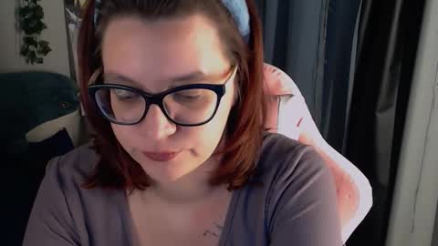 Snapshot of millapoolys chatting on 29, 11, 2025 Milla online show from 29, 11, 2025