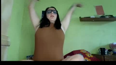 Snapshot of millasourrety chatting on 9, 6, 2026 MillaSourretY online show from 9, 6, 2026
