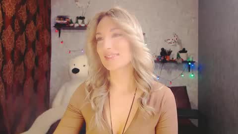 MillaXQueen online show from 14, 1, 2025