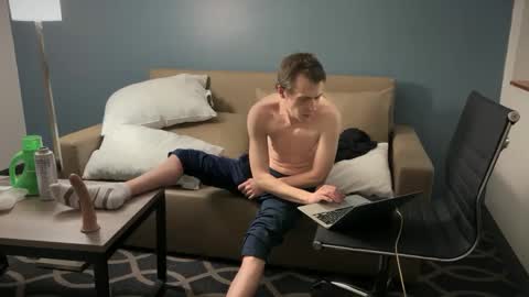 SlimnHungOH online show from 15, 12, 2024