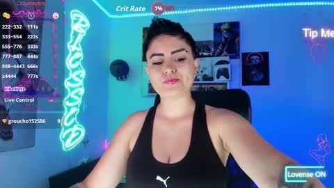 Im girl my name is Johana  online show from 8, 9, 2025