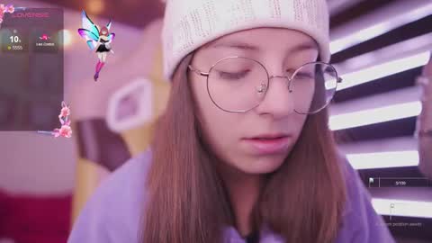 Snapshot of milly_kenner chatting on 5, 12, 2025 MILLY online show from 5, 12, 2025