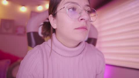 Snapshot of milly_kenner chatting on 6, 2, 2026 MILLY online show from 6, 2, 2026