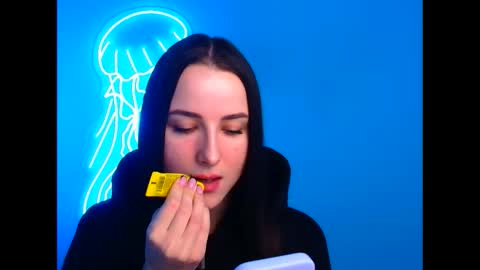 Milly online show from 5, 3, 2025