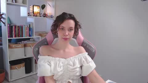 Milly online show from 25, 1, 2025