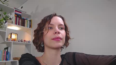 Milly online show from 28, 1, 2025